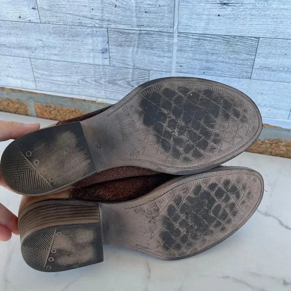 Circle G by Corral Ladies Brown Cutout Bootie 9 - Picture 5 of 8